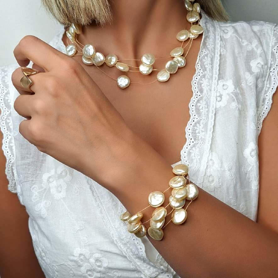 ست گردنبند و دستبند مروارید سکه‌ای (باروک تخت)